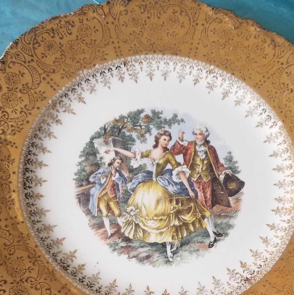 Plate - Picture 2 of 4